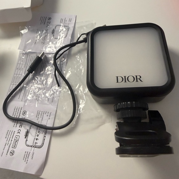 Dior Other - Dior Phone Mobile selfie phone light diffuser (accessory)
